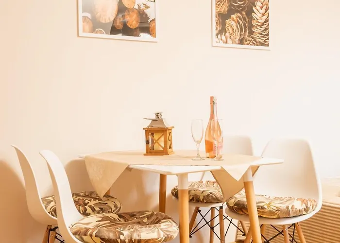 Aleksandrzak-apart Appartement *